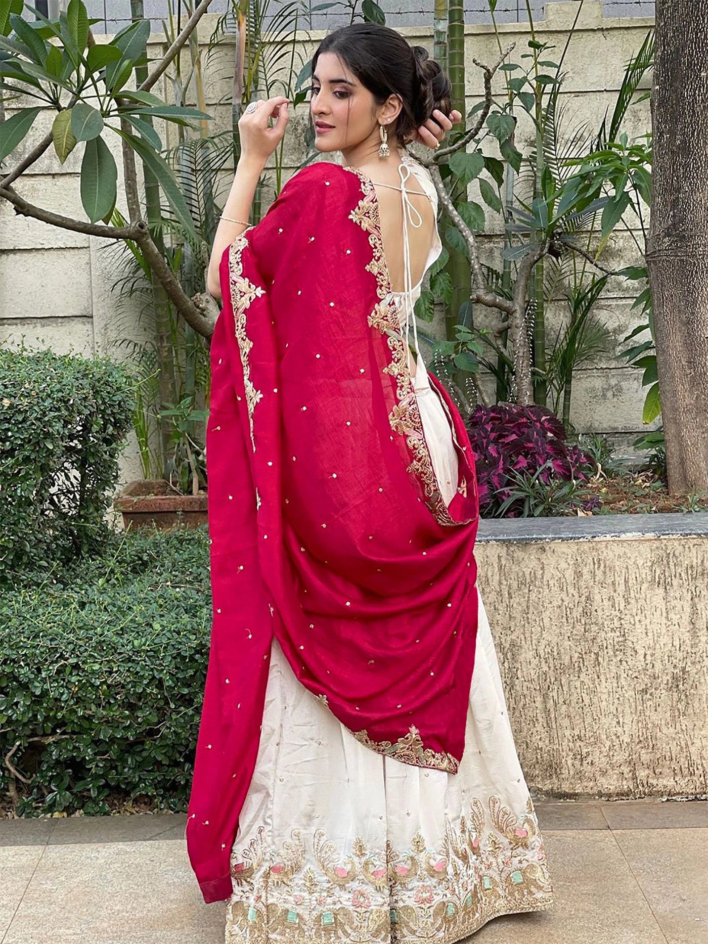 White Tyohaar Lehenga Suit